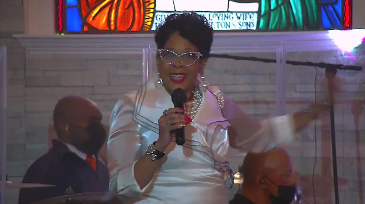 Grateful by Hezekiah Walker -  Gloria Watts and th...