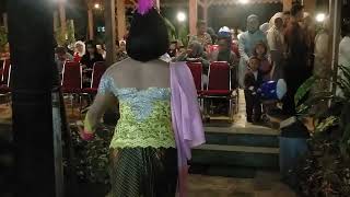 Download Lagu the wungu terong gambyong jreng tarian oplosan show di jinung resto sukoharjo seru bikin semangat MP3 Download Lagu the wungu terong gambyong jreng tarian oplosan show di jinung resto sukoharjo seru bikin semangat MP3