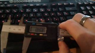 Hold Fast And Max Features On A Digital Caliper Hackaday
