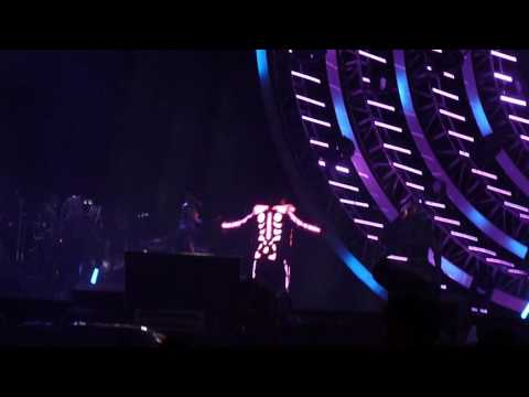 周杰伦 地表最强演唱会（马来西亚2016）--英雄 ：开场歌曲