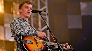 Video thumbnail of "George Ezra - Blame It On Me at Glastonbury 2014"