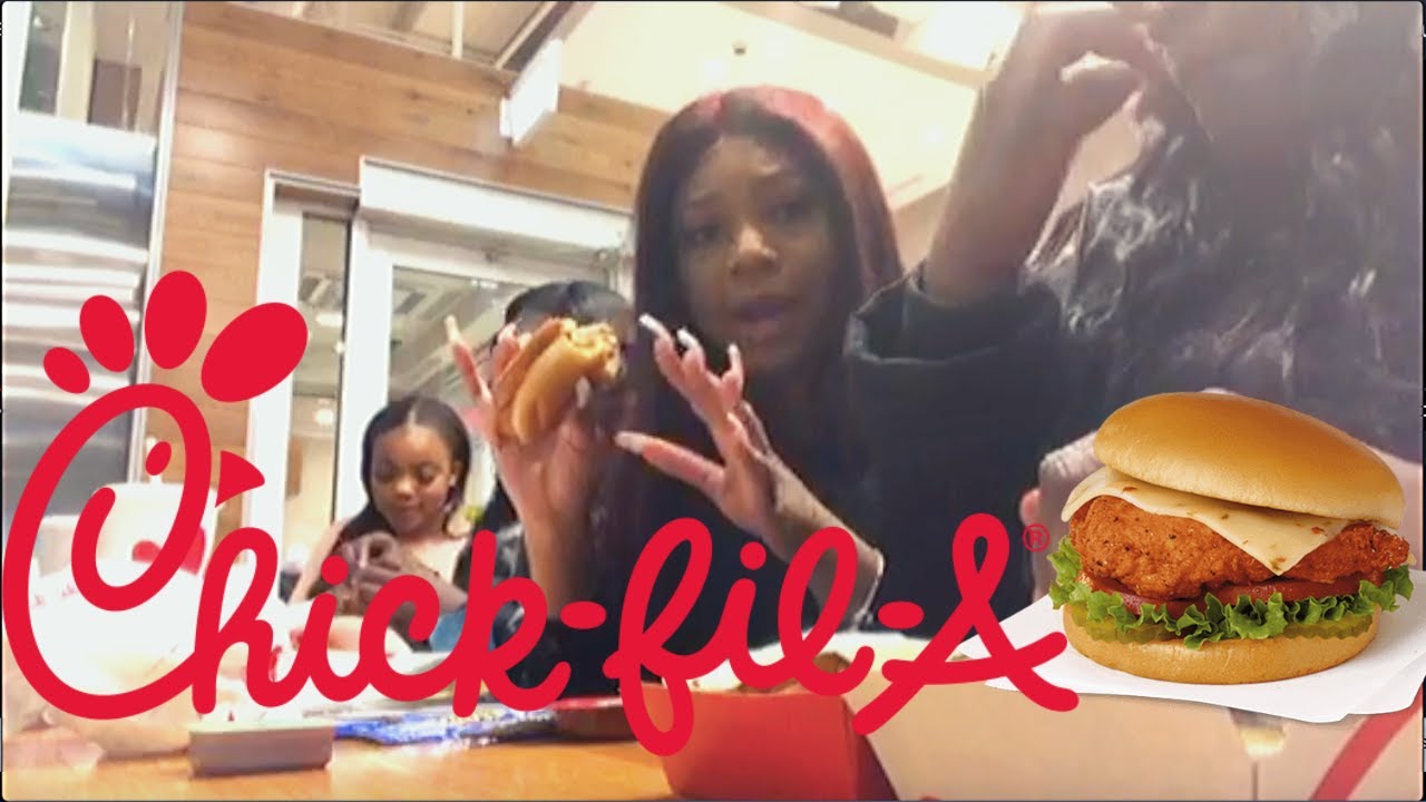 FIRST TIME TRYING CHICKFILA TORONTO Mukbang Is it worth the hype