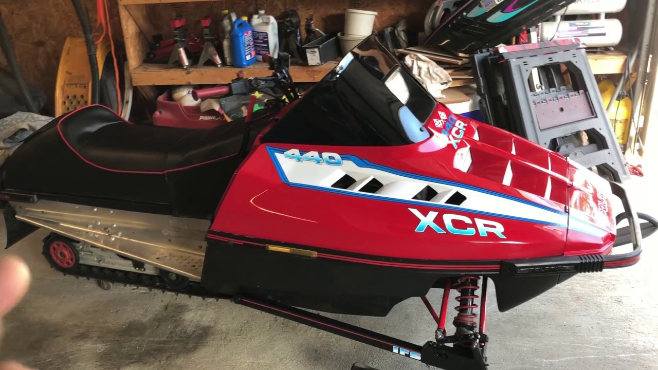 Polaris XCR 440 Project Sled - Graphics and Punch List - YouTube