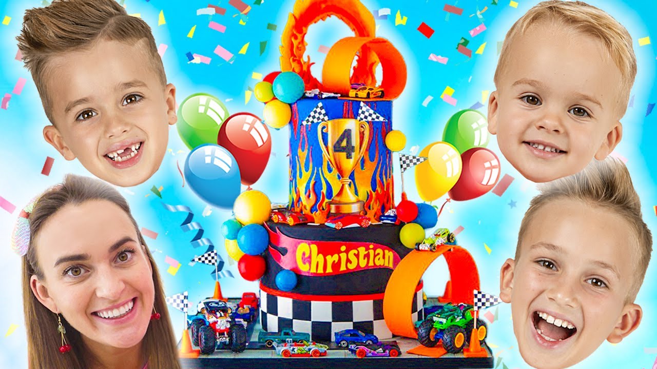 Крис празднует свой 4 день рождения с друзьями