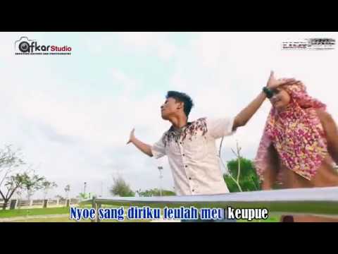 BERGEK   ALEH HOEM  House Mix Bergek SEKEN HENG  HD Video Quality 2017