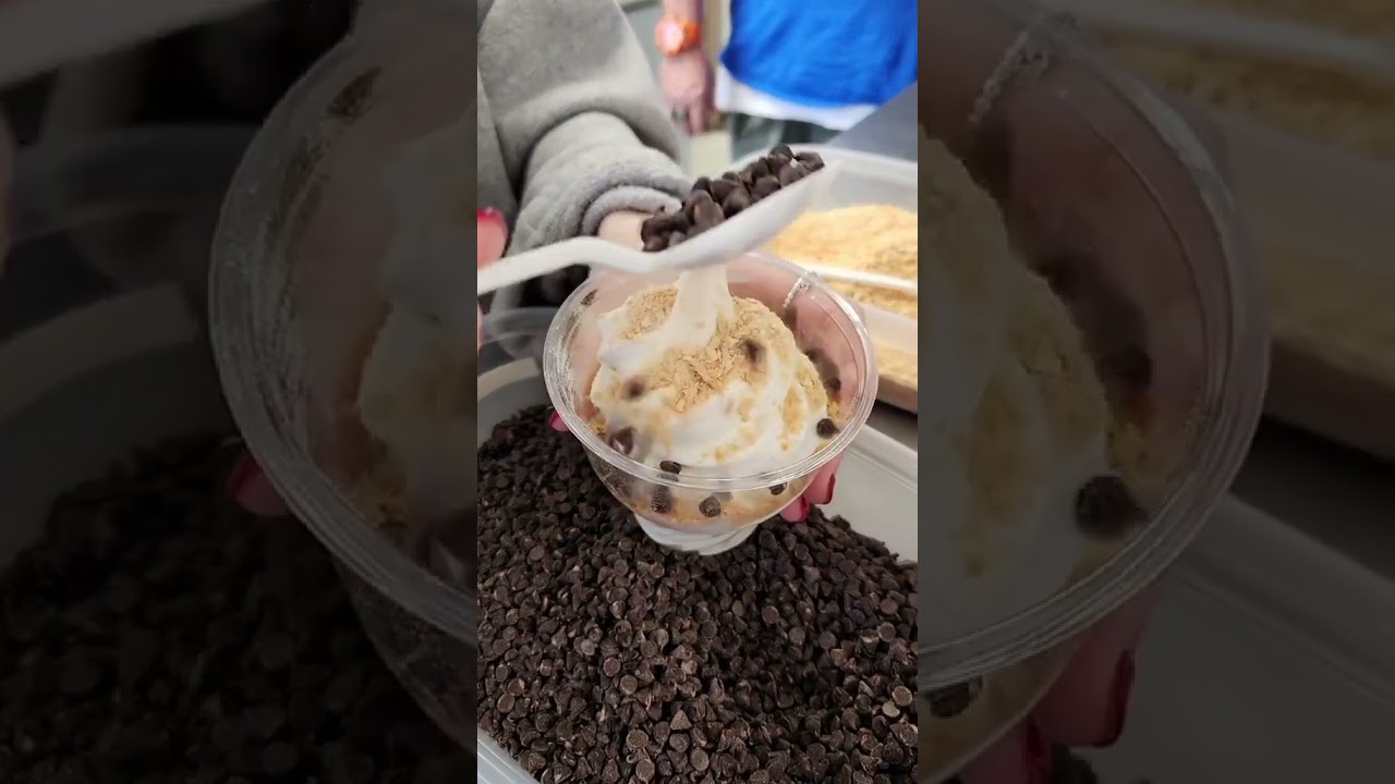 Ice touch cone ice cream 🍦🍨 