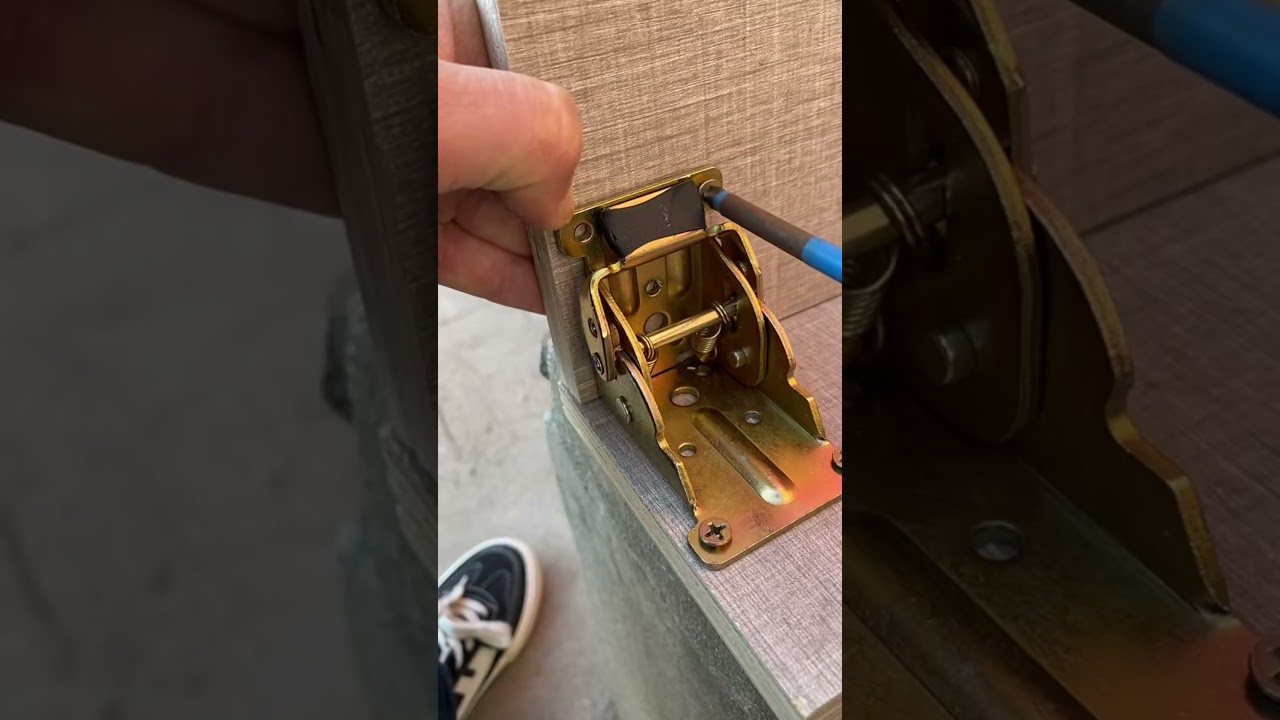 bản lề gấp 90 độ cho chân bàn gấp