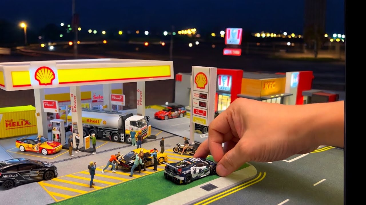 Ferrari 488 GT3 1/64 Diecast Car Model by Tarmac Works