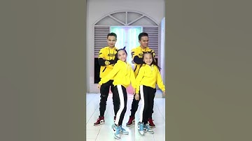 Thumbnail of Dum Tek Tek Dum Tek Dance
