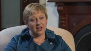 Helen Brodie - Flexible Arrangements