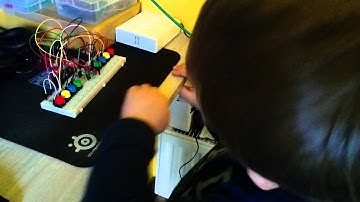 Arduino: любимая песенка - в подарок. ;-)