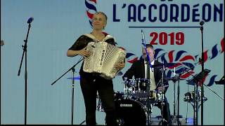 Véronique CADANSE - Valsons en Bretagne