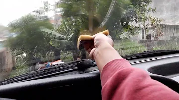 Como Desembaçar para-brisa com detergente?