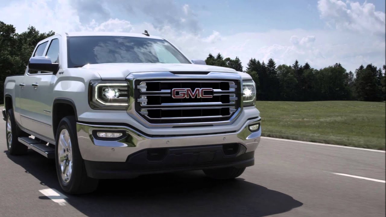 2017 FORD Super Duty Vs 2016 GMC Sierra - YouTube