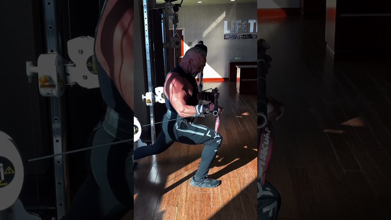 Underhand grip standing cable bar presses add an extra degree of focus on the pecs #workout #work