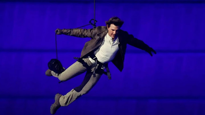 Tom Cruise's Epic Stunt Closes Paris 2024 Olympics and Hands Off Torch to LA 2028