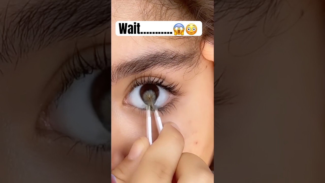 Wait……what😱😳 #makeup #trendingshorts #lifestylemakeovers #beauty #youtubeshorts #makeuptutorial