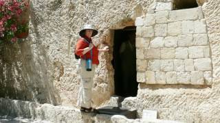 025   Rolling Stone Tombs