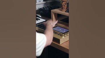 Chill lofi beat on the MPC Live II