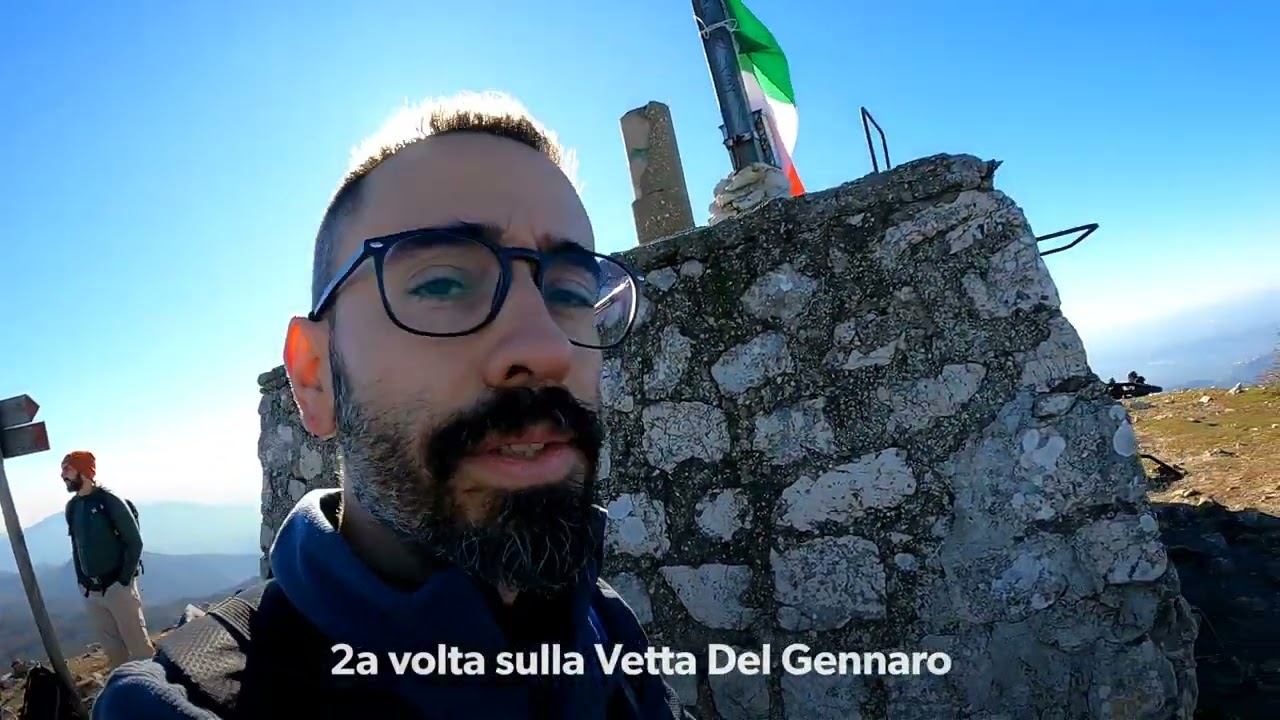 Monte Gennaro da Palombara Sabina con Ale dei TREKKEN.