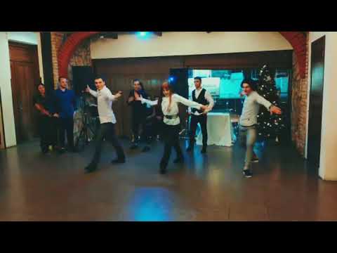 ამას ქვია 'გაჭედვა '😂😂😂😂🙌🏻❤️ ყველაზე      ქართული ცეკვის სამოყვარულო სტუდია ,,საუკუნე'