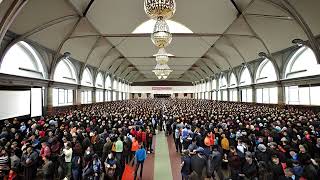 Applause Echoes: Hall Crowd Cheers & Intermission Ambience - sound effect Captivate Your Scenes!
