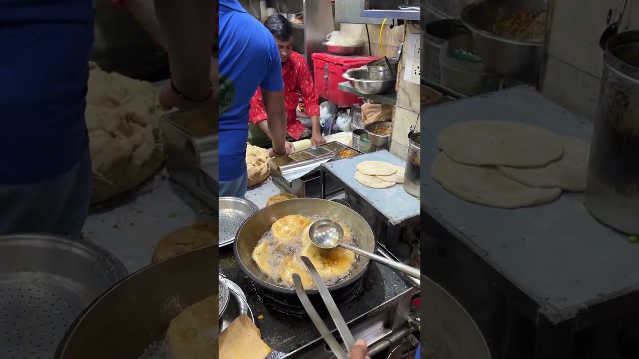 Parathe Wale Gali | Delhi Street Food | @JUSTNAGPURTHINGS #Shorts