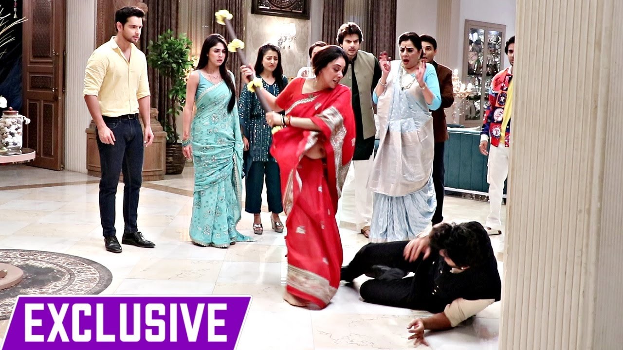 Anupama Today Episode - Anupama BEATS Gautam With Stick In Front Of Prem, Rahi And Kothari Family!