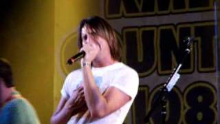 Jake Owen - Something About A Woman