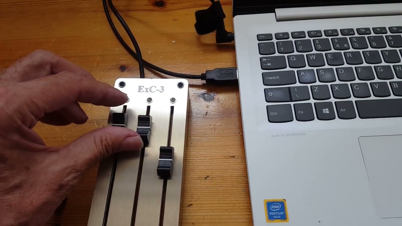 Midi orchestral expression controller for Spitfire audio three programmable faders