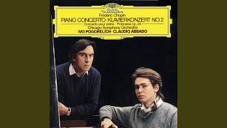Video thumbnail of "Ivo Pogorelich - Chopin: Piano Concerto No. 2 in F Minor, Op. 21 - I. Maestoso"