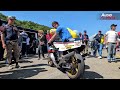 Hanno acceso una Suzuki RG 500 Gamma… e il paddock si è fermato! 🔥 2 tempi da brividi