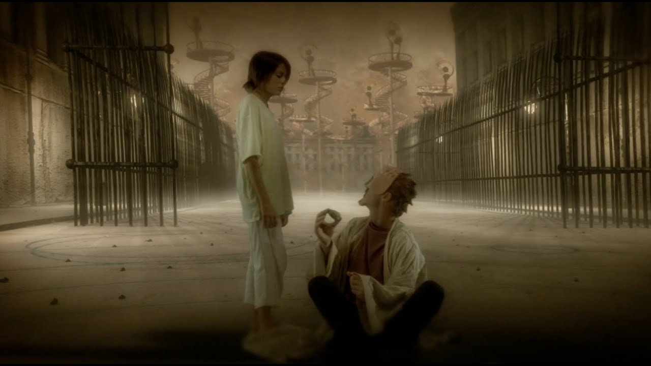 MirrorMask (2005) - Helena is meets strange creatures | RetroMovies