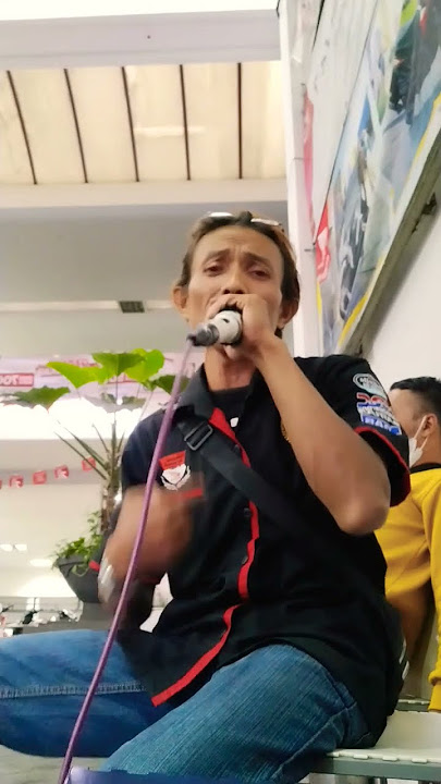 Nike Ardila- Bintang Kehidupan Karaoke