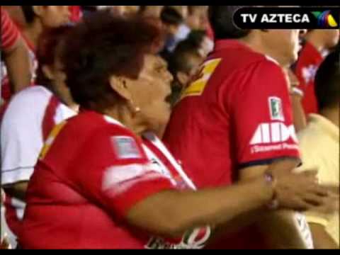 EL MUELAS Y DOÃA MATRACA APOYAN A LOS TIBURONES ROJOS DEL VERACRUZ. CUAUHTEMOC BLANCO.