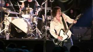 The Pretenders - Middle of the Road, live in London