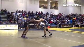 Upper Perk's Mike Felix duels at 170. #BuxMontWrestling