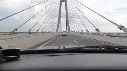 Cầu Vàm Cống - hướng từ Tp.HCM về Long Xuyên