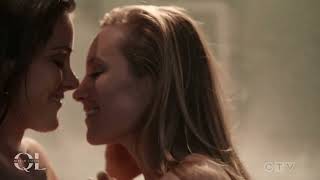 Maya U0026 Carina 6x15 Shower Szene