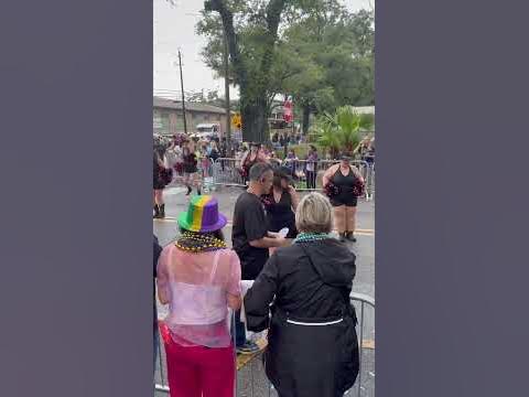 mardi gras parade ocean springs mississippi