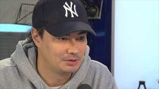Режиссер "Горько" Жора Крыжовников о поролоновом снеге и съемках новогоднего кино Режиссер "Горько" Жора Крыжовников о поролоновом снеге и съемках новогоднего кино