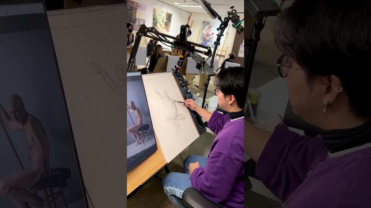 One of our instructors doing a demo drawing for the anatomy class!