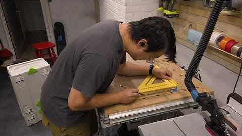 DIY Modern Coffee Table with 3D Printed Legs