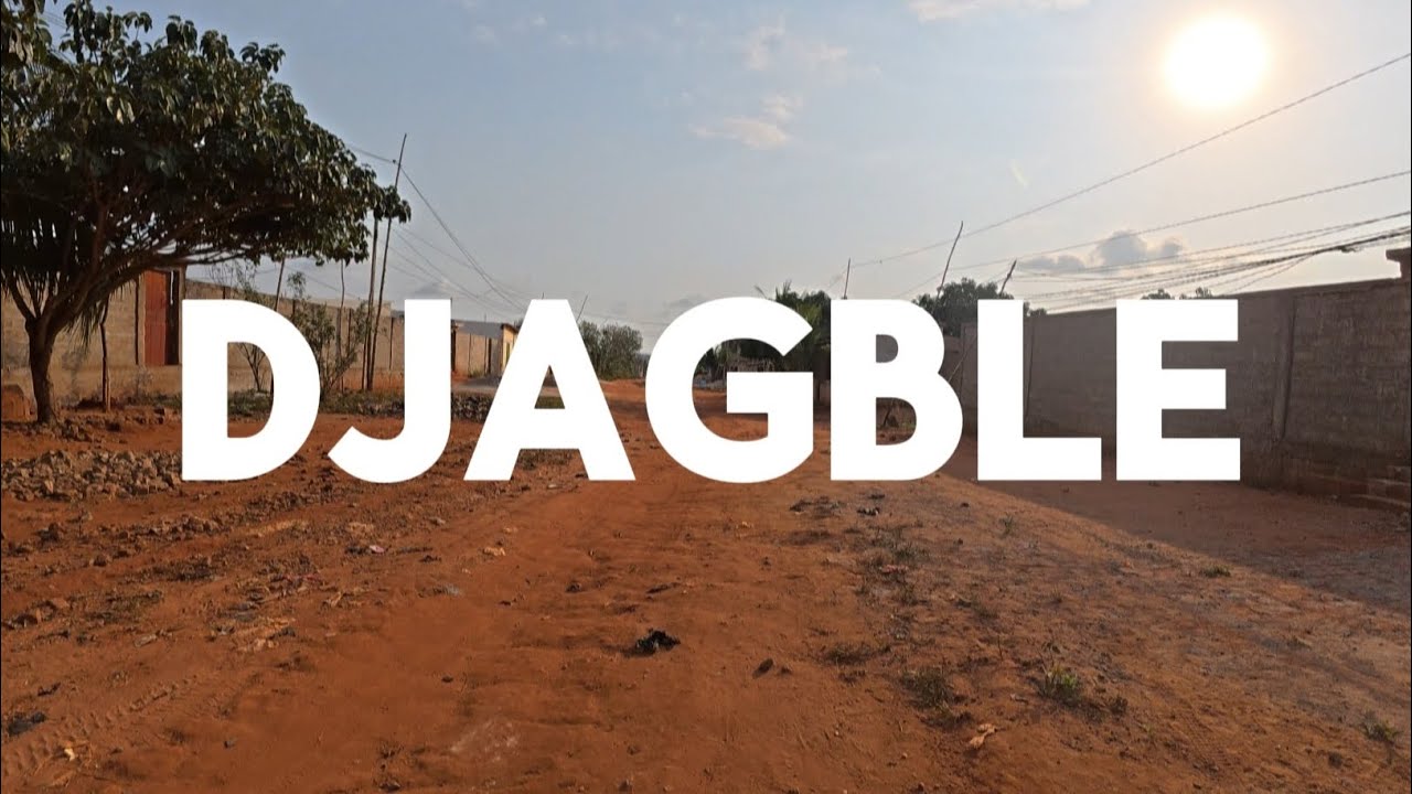 Lome Togo: Lome est en train de s'élargir. Un tour dans le quartier de Djagble. 