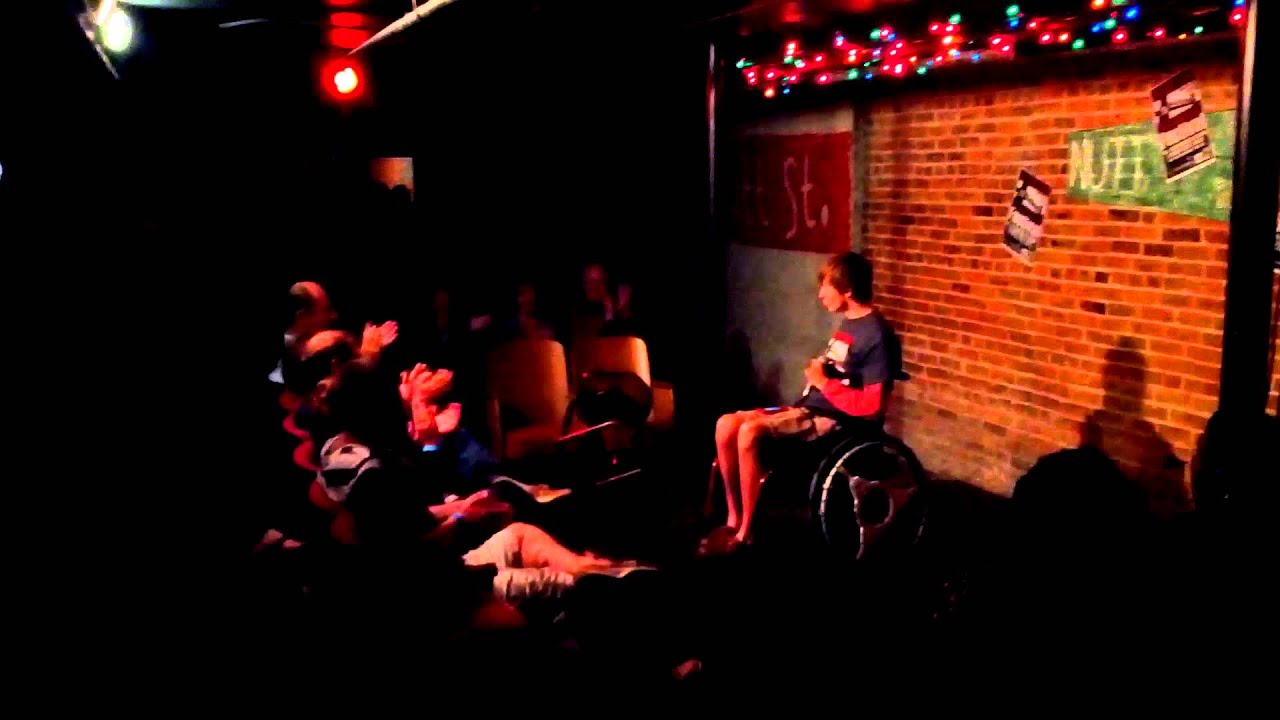 Leo Hodson KILLS IT at Nutt St Comedy Room