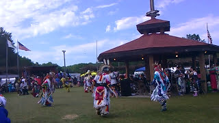 Arlan Medicine Grass Dance Special, Fond Du Lac, Minnesota 7-9-17 Pt 1