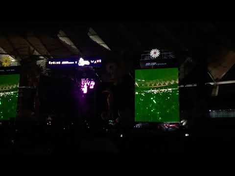 20181003  吴青峰广佛春浪音乐节  第四首歌：Everybody Woohoo