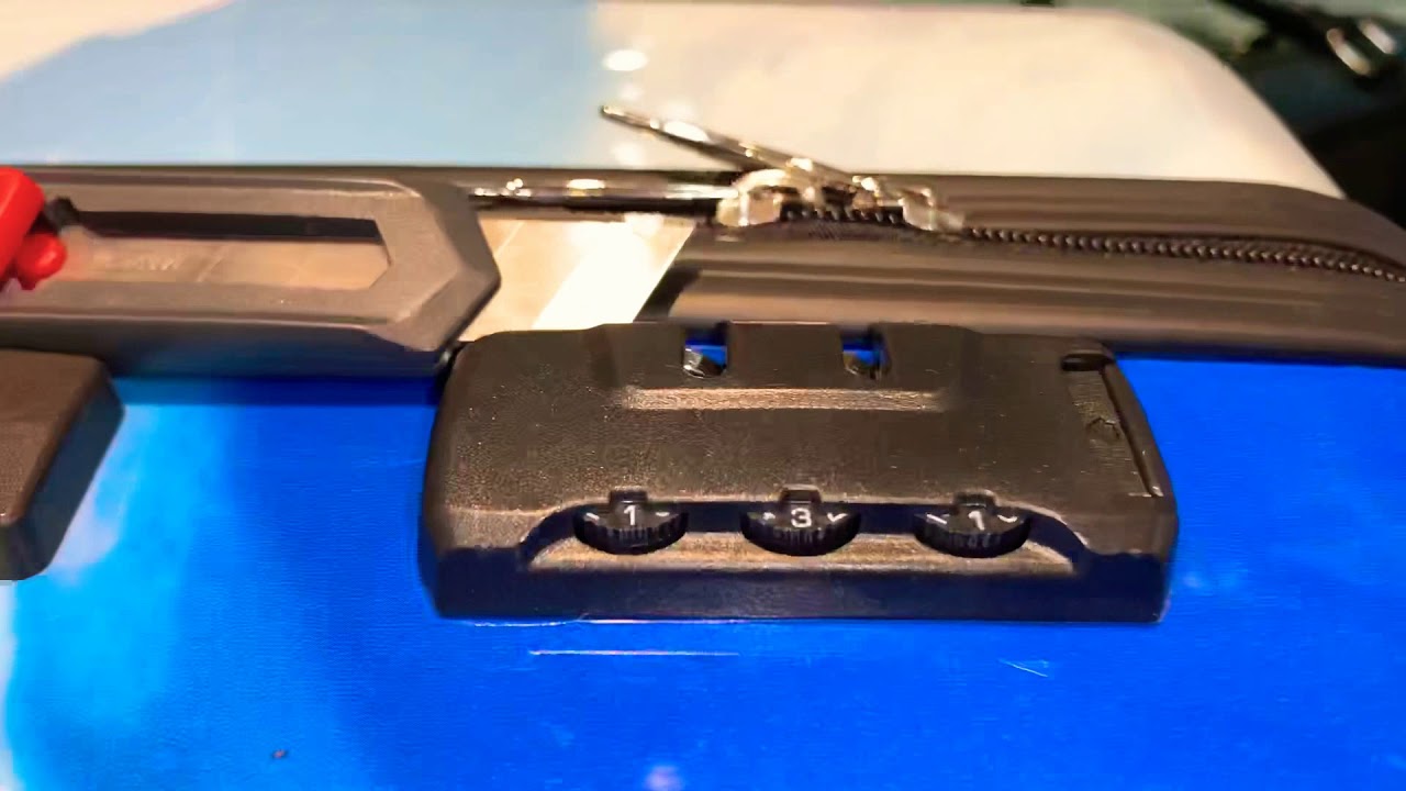 Как раскодировать кодовый замок на чемодане - YouTube