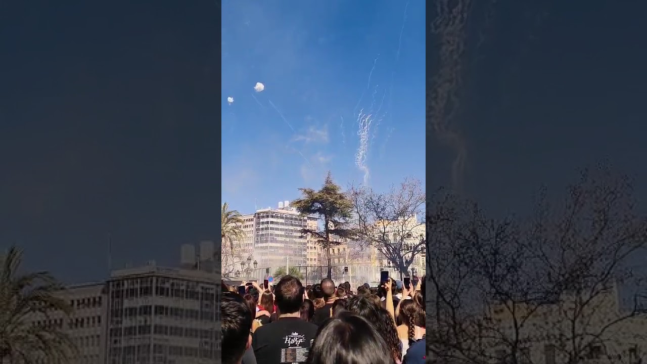 Han llegado las fallas en valencia 😍
