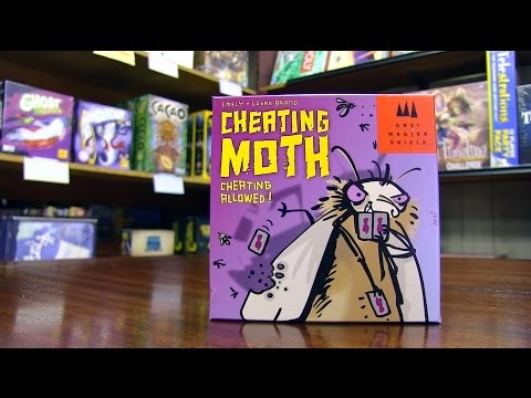  Cheating Moth : Toys & Games